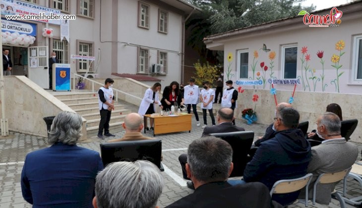 Sarayköy’de 4006 TÜBİTAK Bilim Fuarı açıldı