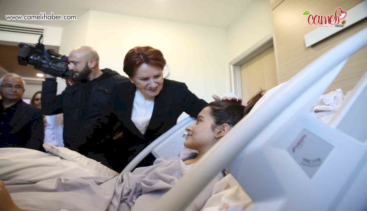 Akşener, Adana’da depremde yaralananları ziyaret etti