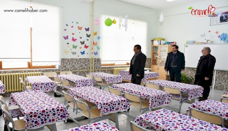Karaman’da depremzede öğrencilerin eğitim göreceği okullarda hazırlıklar tamamlandı