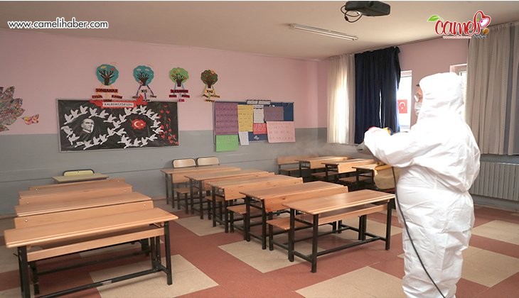 Pamukkale’de okullar ilaçlandı