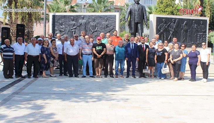 Sarayköy'de CHP 100. Yılını Atatürk Parkı'nda kutladı