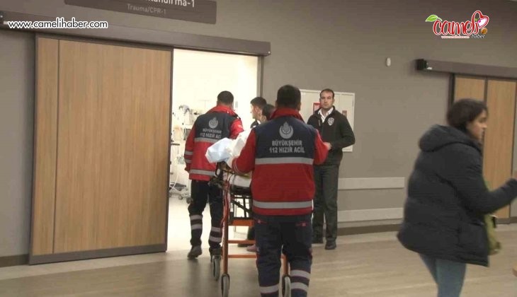 Yaralı depremzedelerden 4’ü Çam ve Sakura Şehir Hastanesi’ne getirildi